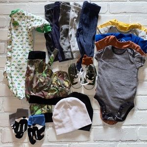 Babyboy 3m spring/summer onesie pants hats bundle!!